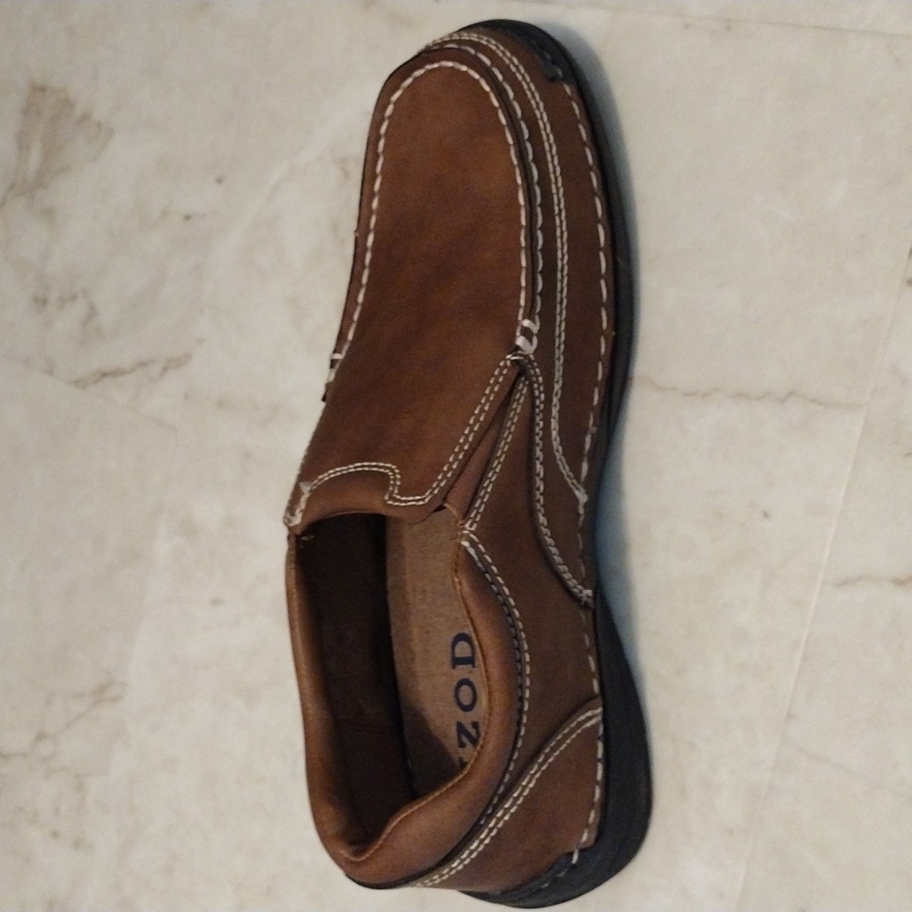 IZOD memory foam loafers. - Picture 6 of 8
